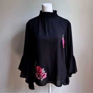 Charlotte Russe Black‎ Floral Embroidered Women's Top Size Small